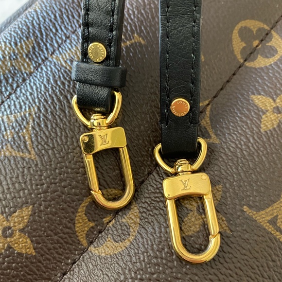 Louis Vuitton Palm Springs Mini (old zipper) - Picture 11 of 13